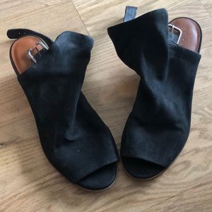 Lucky leather sandals